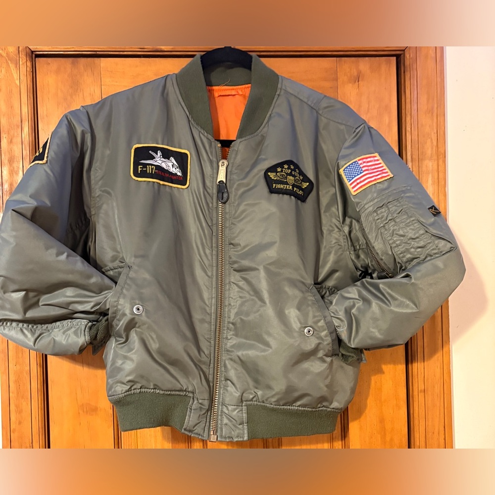 ORIGINAL FLIGHT JACKET Excellent condition very unique